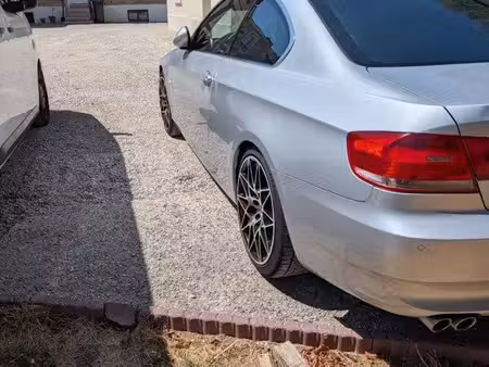 BMW Série 3 325d 3.0 197