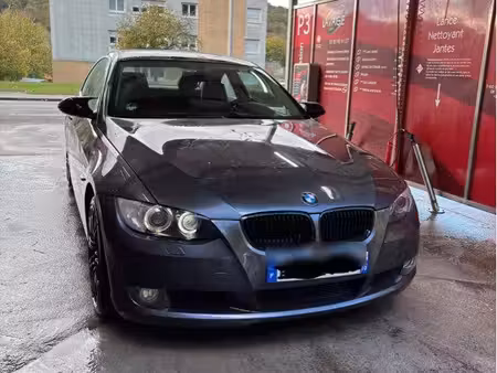 BMW Série 3 325i 2.5 218