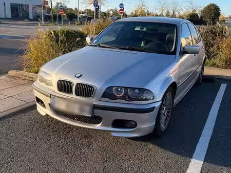BMW Série 3 330d 3.0 183