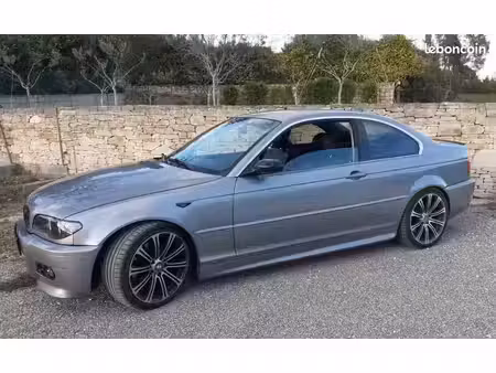 BMW Série 3 330d 3.0 204