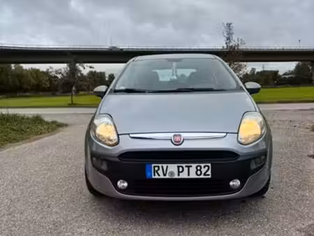 Fiat Grande Punto 1.4 77