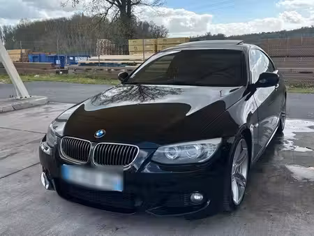 BMW Série 3 330d 3.0 245