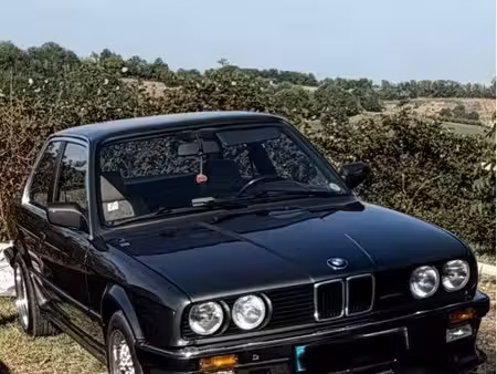 BMW Série 3 325i