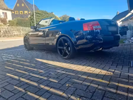 Audi A4 V6 2.4 170