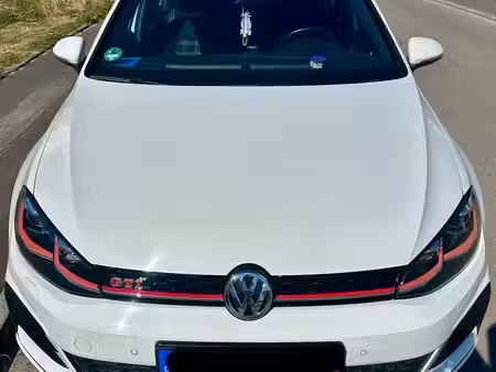 Volkswagen Golf GTI 2.0 245 Performance