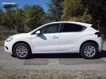 DS 4 1.6 VTi 120 Chic