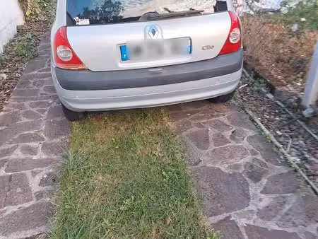 Renault Clio 1.2 75