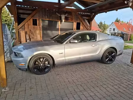 Ford Mustang GT V8 5.0