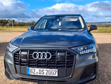 Audi Q7 55 TFSI E V6 3.0 381 S line quattro
