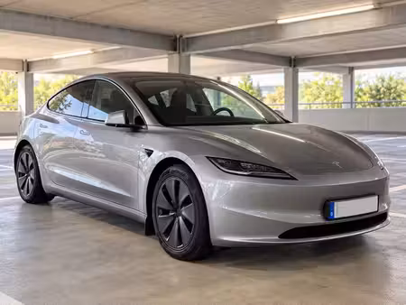 Tesla Model 3 Standard Plus 283