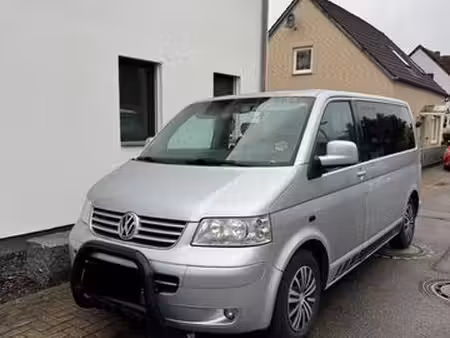 Volkswagen Transporter T5 2.5 TDI 131
