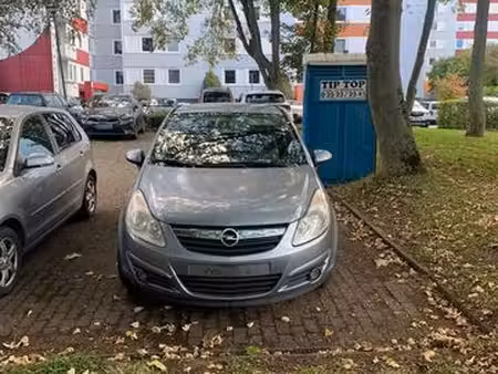 Opel Corsa 1.2 80