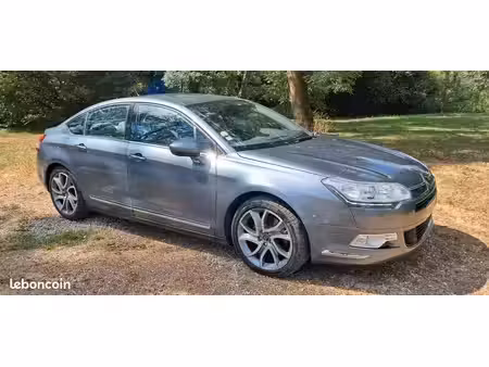 Citroën C5 V6 3.0 HDi 240
