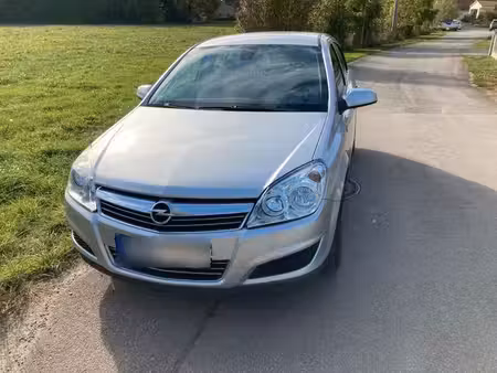 Opel Astra 1.4 90