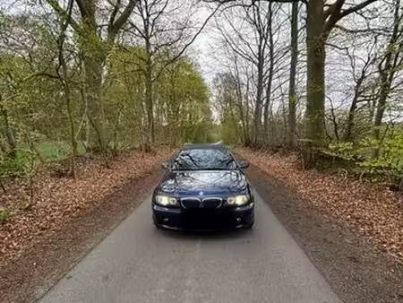 BMW Série 3 320i 2.2 170