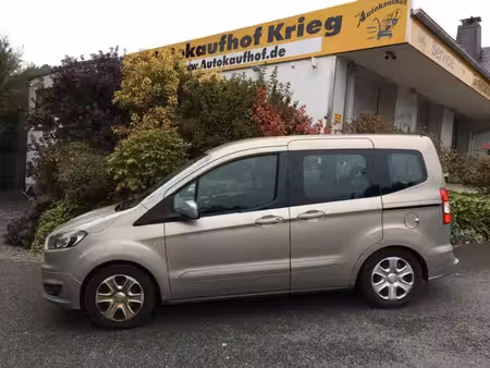Ford Tourneo Courier 1.0 100 Trend