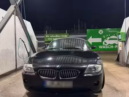 BMW Z4 30i 3.0 231