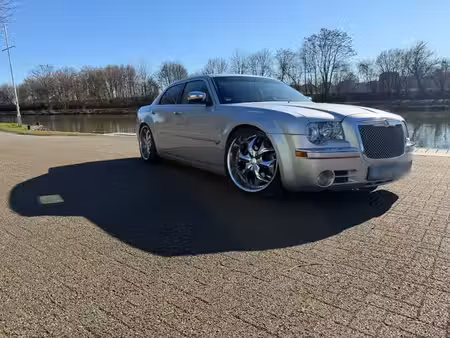Chrysler 300C V8 5.7 340 C