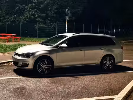 Volkswagen Golf 2.0 TDI 110 Cup 4Motion