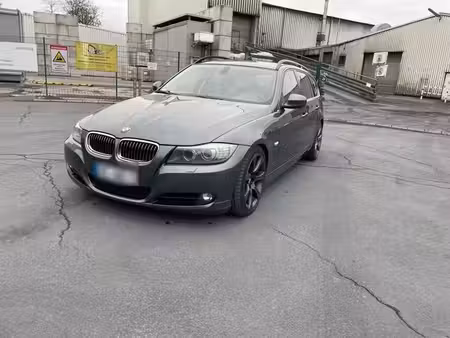 BMW Série 3 330d 3.0 245