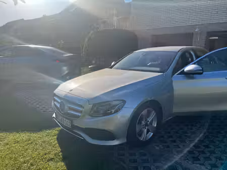 Mercedes-Benz Classe E E 300 2.0 245 Exclusive Edition