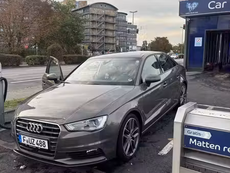 Audi A3 2.0 TDI 184 Ambition quattro