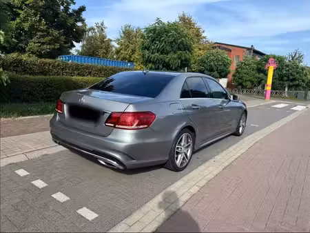 Mercedes-Benz Classe E E 300 170
