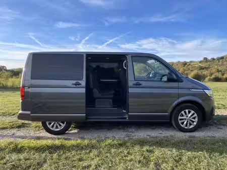 Volkswagen Transporter T6 2.0 TDI 150