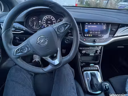 Opel Astra 1.4 145