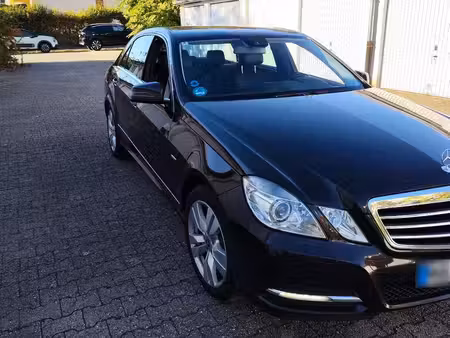 Mercedes-Benz Classe E E 200 Avantgarde