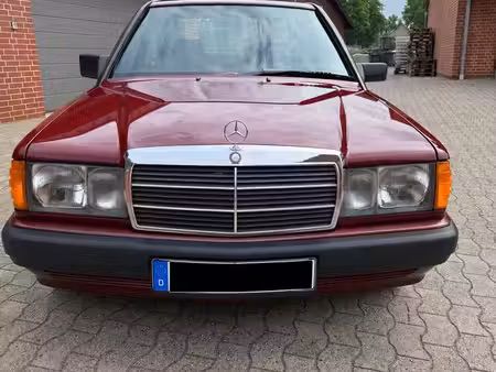 Mercedes-Benz 190