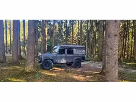 Land Rover Defender TD4 2.4 122 4x4