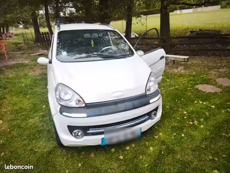 Microcar MGO