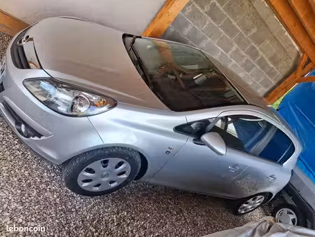 Opel Corsa 1.2 85