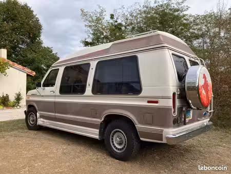 Ford Econoline