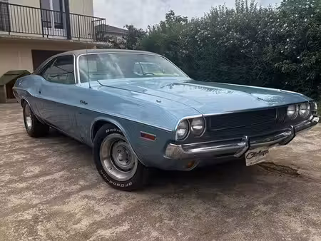Dodge Challenger 