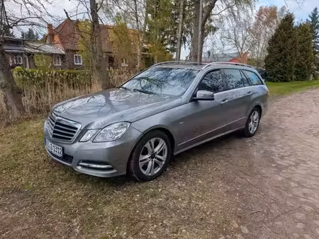 Mercedes-Benz Classe E E 220 2.1 CDI 170