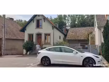 Tesla Model 3 275