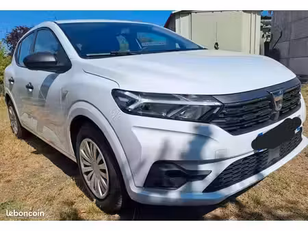 Dacia Sandero 1.0 100