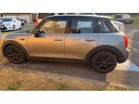 Mini Mini Cooper 1.5 136