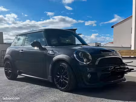 Mini Mini John Cooper Works 1.6 211