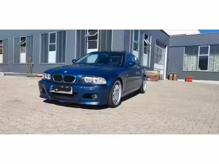 BMW Série 3 318i 1.9 118