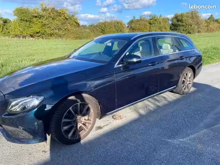 Mercedes-Benz Classe E E 400 3.5 333