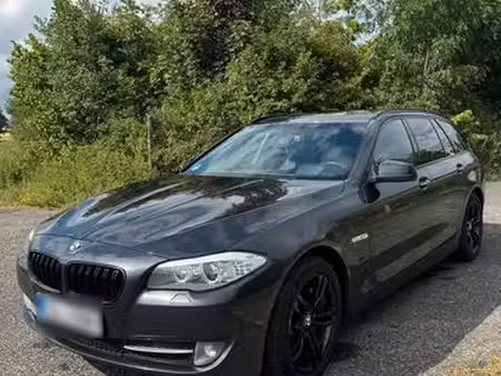BMW Série 5 530d 3.0 258