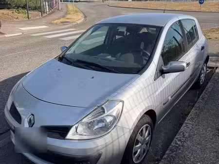 Renault Clio 1.6 110