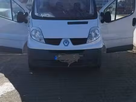 Renault Trafic 2.0 dCi 90