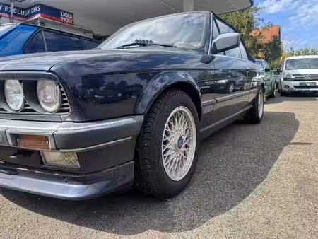 BMW Série 3 320i 2.0