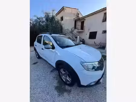 Dacia Sandero 0.9 TCe 90 Navy
