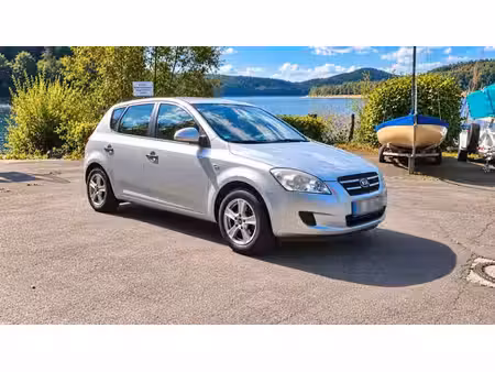 Kia Ceed 1.6 122