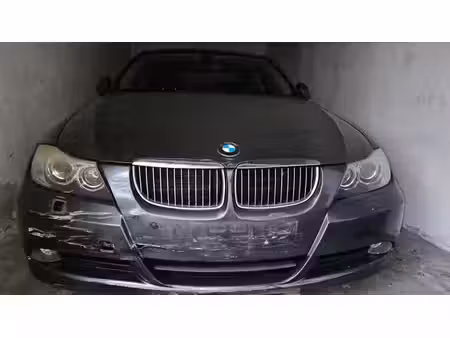 BMW Série 3 325i 218